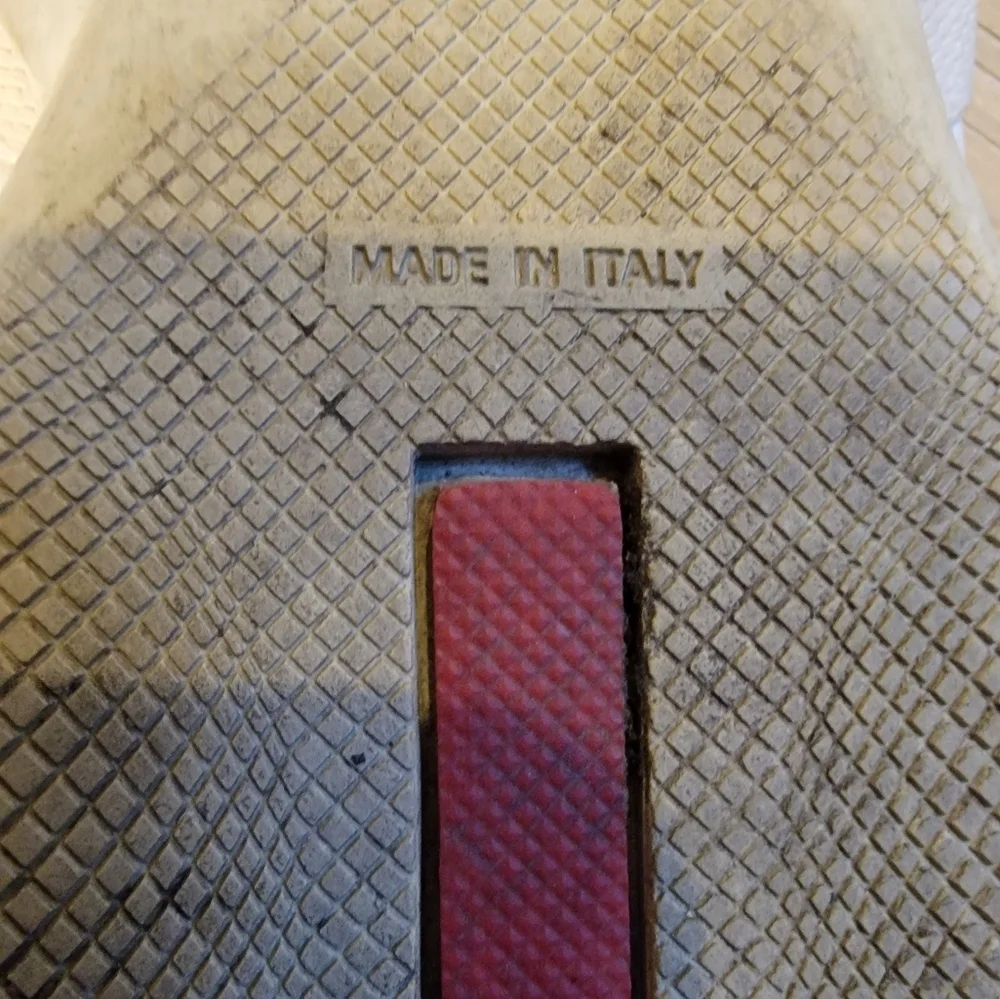 PRADA shoes - Picture 3 of 5